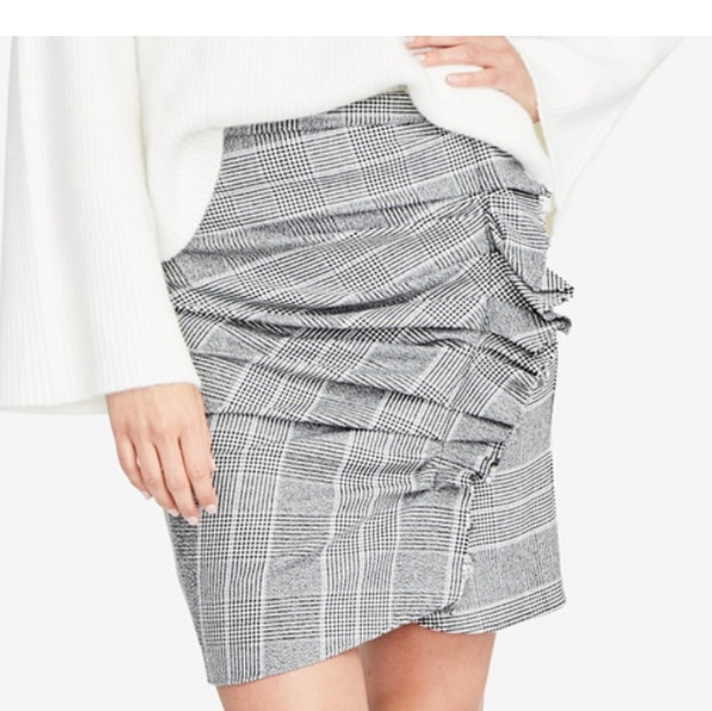 NWT!* Rachel Roy Ruffled Houndstooth Skirt